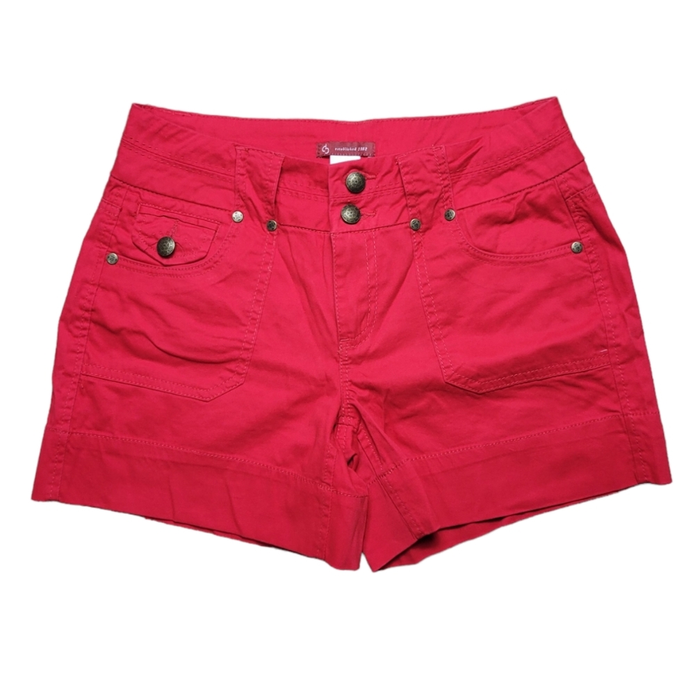 db Established 1962 Red Shorts Size 4